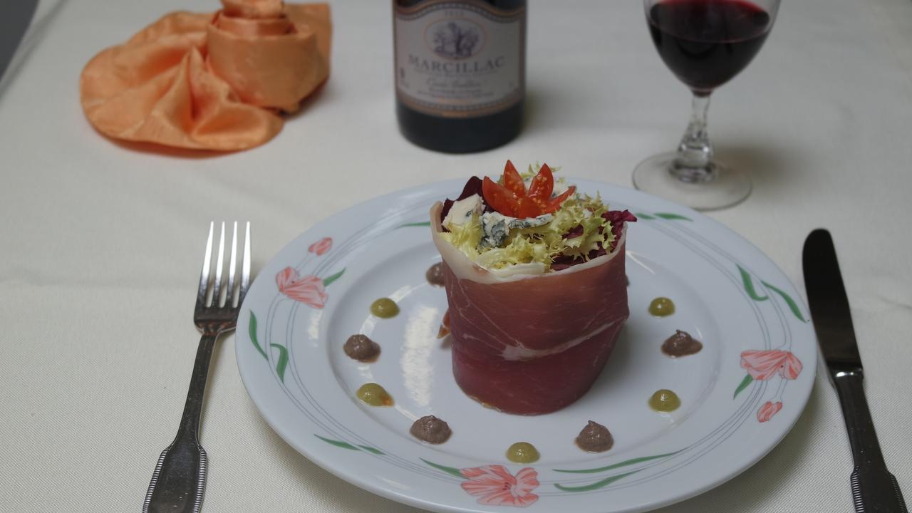 Hotel Le Tulipier Cransac エクステリア 写真